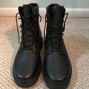 Timberland Black Leather boots